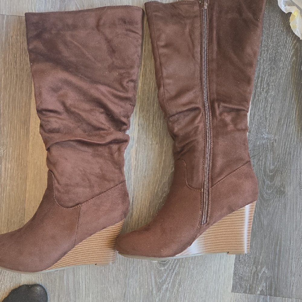 Journee Collection Chocolate Brown Wedge Boots  Size 7.5 New *retail $100*